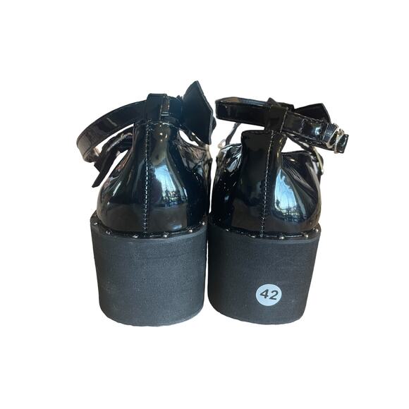 Black Bow Accent Platform Mary Jane Patent Leather Shoes Size 10 - Picture 10 of 10
